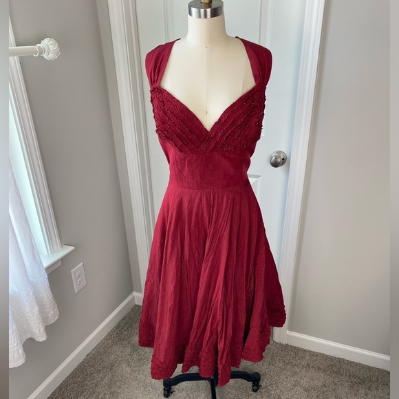 Trashy Diva Candice Gwinn Crimson Deb Retro Style Dress - Picture 6 of 9